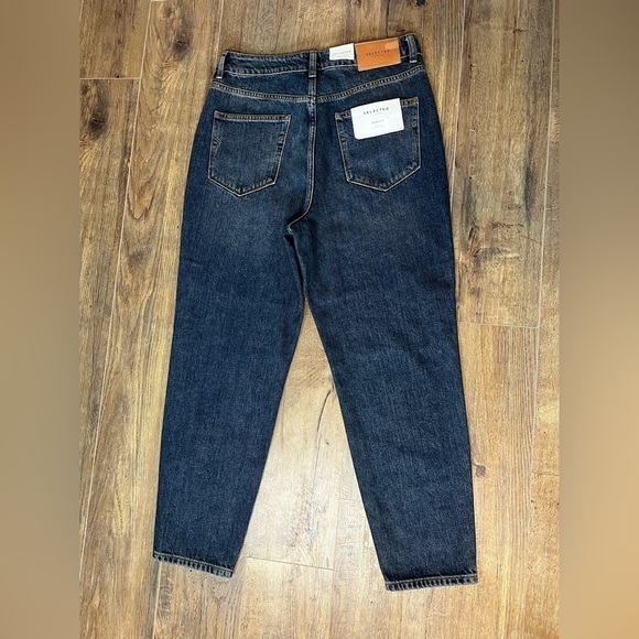 NWT Selected Femme Mom Fit Jean - Picture 6 of 11